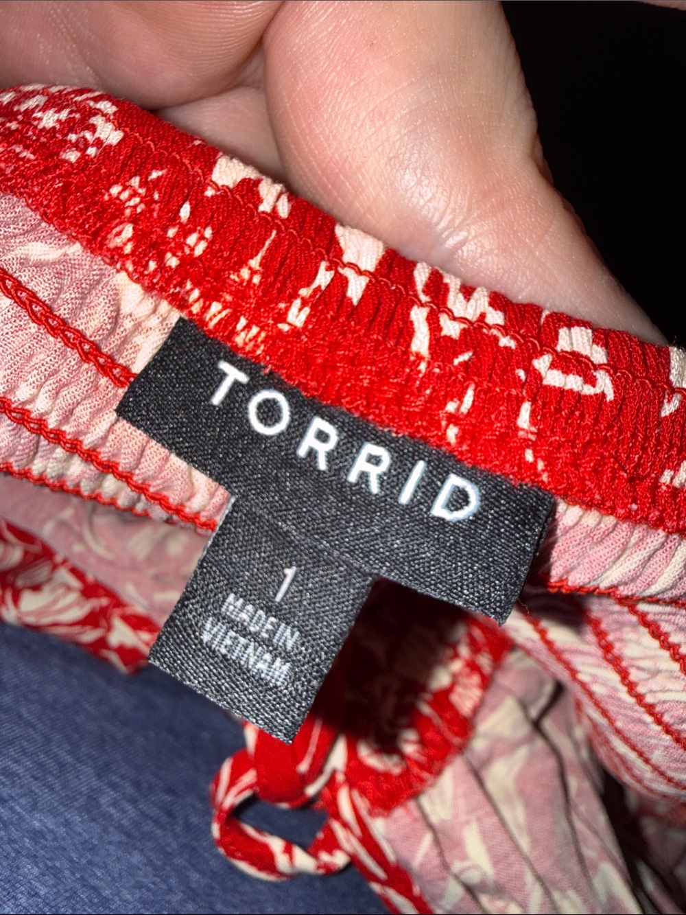 Torrid Red Floral Square-Neck Cropped Jumpsuit - Picture 4 of 5